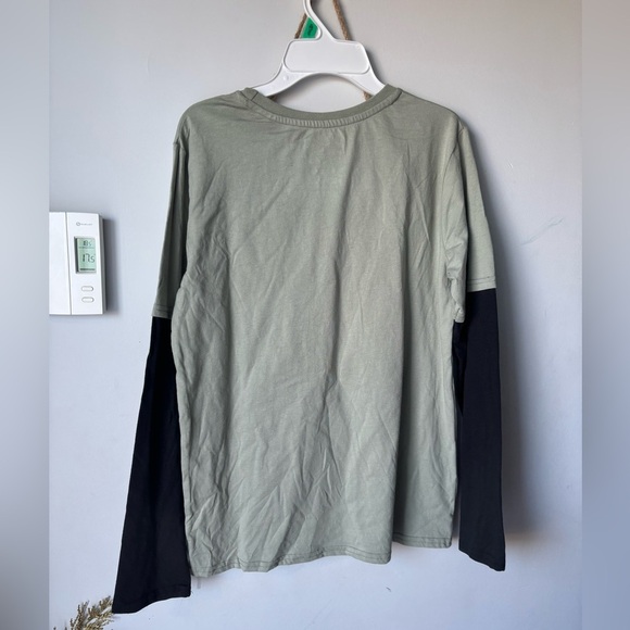 Pokemon long sleeve shirt NWT youth size XL 14-16 - Picture 4 of 4